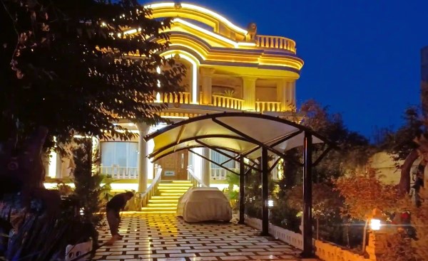 سایبان حیاط برای ماشین